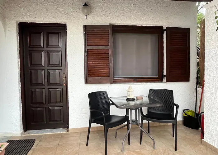 Villa Perris Studios